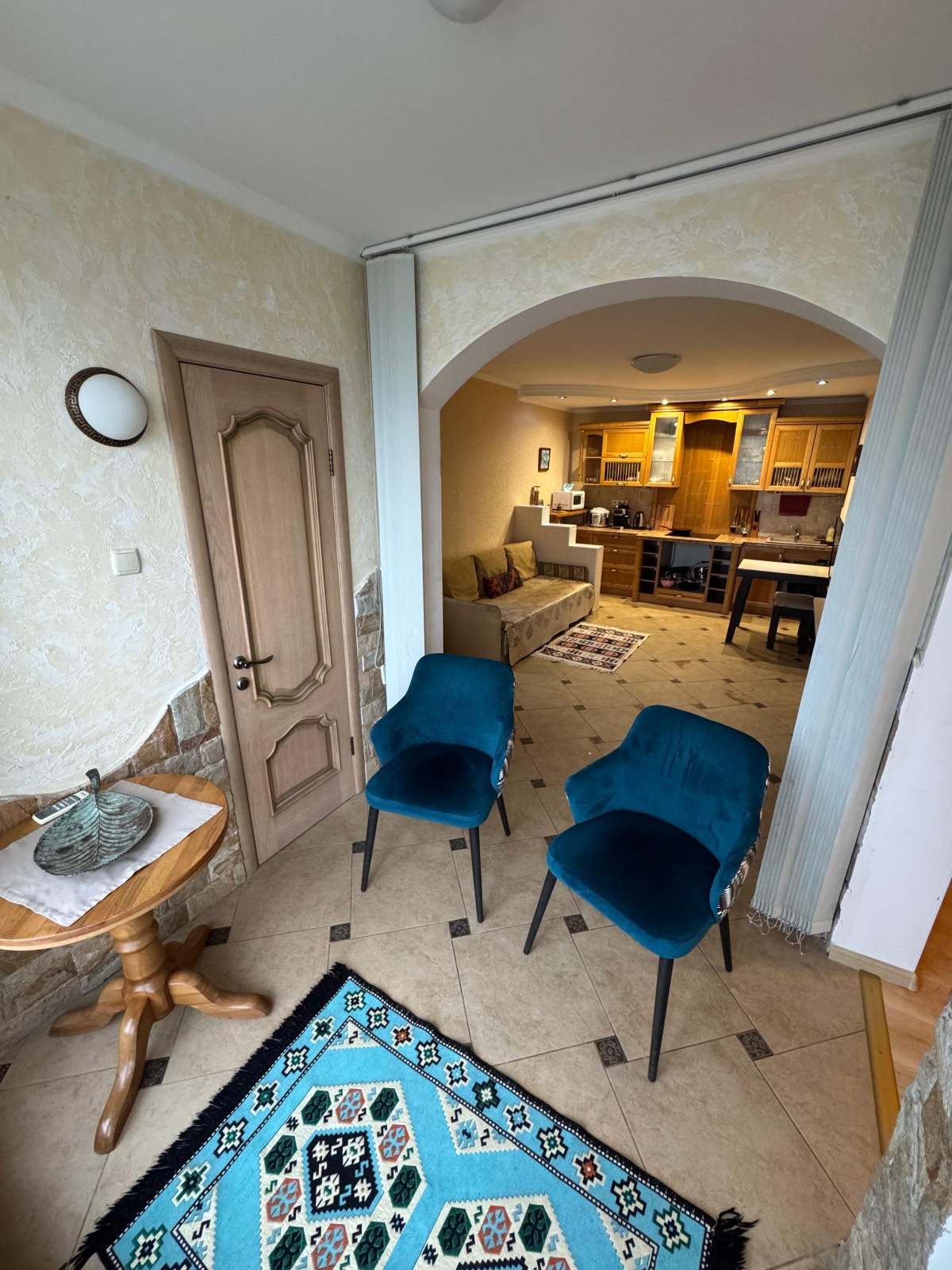 Квартира с видом на море , горы  и Ялтинскую бухту+паркинг