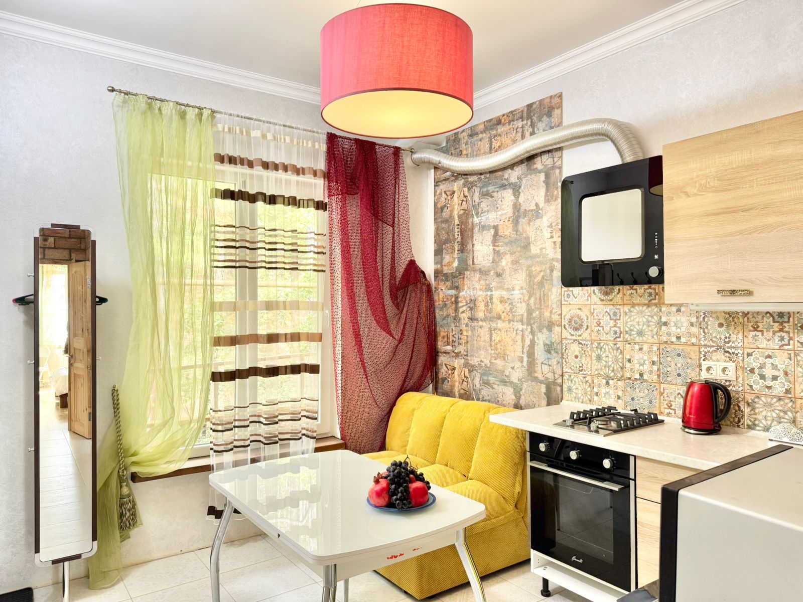 Стильная 1-комнатная квартира в пгт Советское